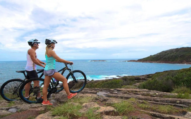 The Family Entertainer - with sweeping water views