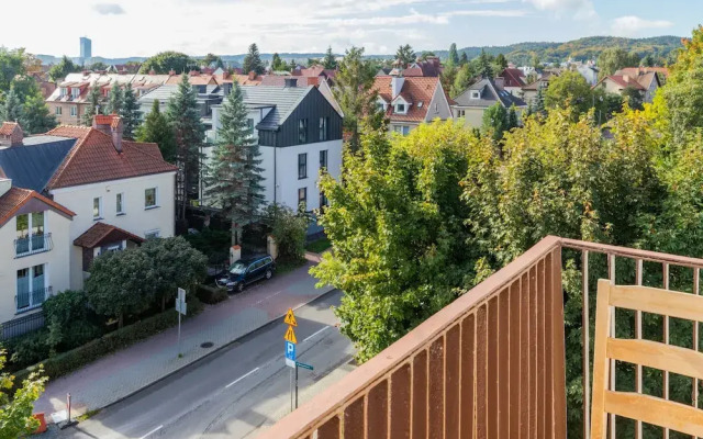 Berka Joselewicza Apartment by Renters