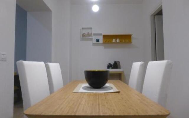 La Valeriana Farm Apartments