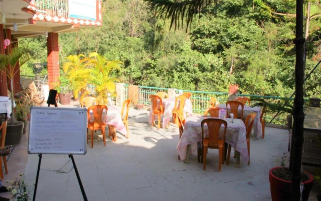 Rishikesh Sadan A Yoga and Spritual Retreat