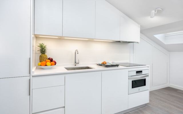 Solaga - Merced Suites