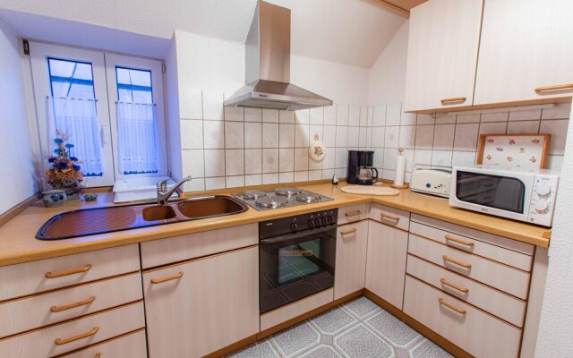 Ferienwohnung "Im Kelterhaus", Wohnung Gelber Salon