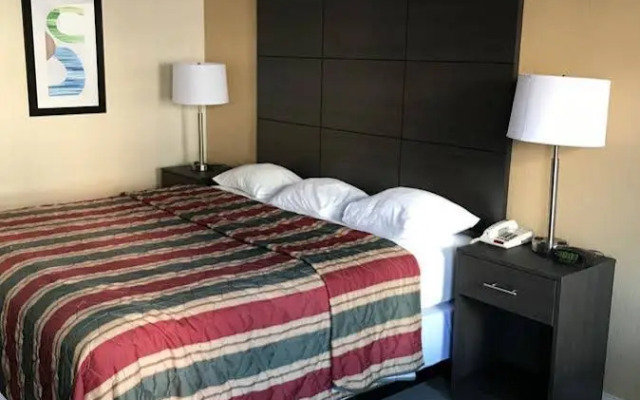 Motel 6 Charlotte, NC - Northlake