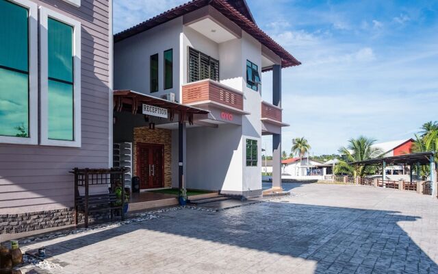 OYO 89873 Nurbayu Chalet