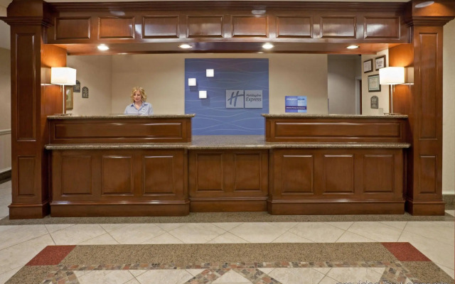 Holiday Inn Express & Suites Waxahachie by IHG