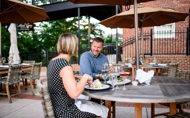 Craddock Terry Hotel, Lynchburg, a Tribute Portfolio Hotel