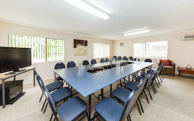 Kauri Court Motel and Apartments