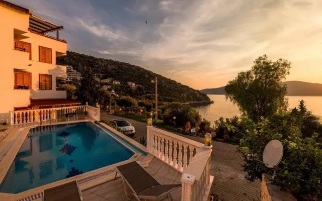 Kuluhana  & Villas Kalkan