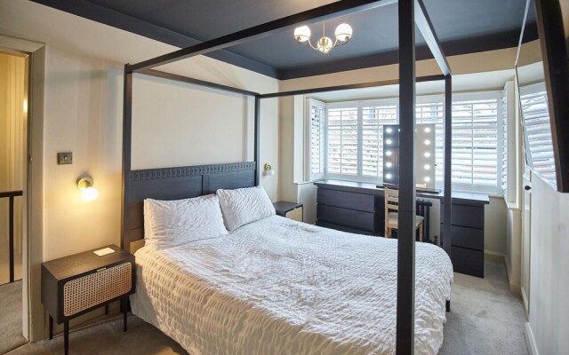 Host Stay Serene House