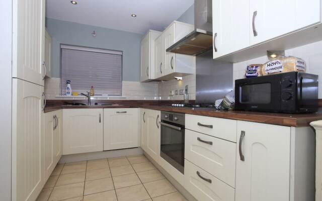 Beautiful 5 Bed Detached House - Sleeps 9