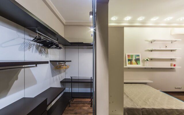 Gorgeous Cozy Apartment at Horodetskogo