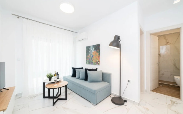 Roxani Residential Complex