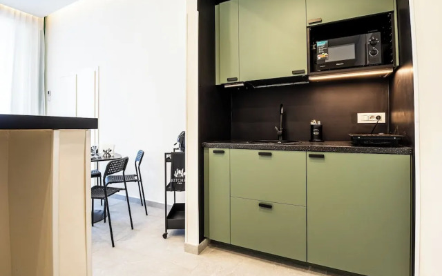 Alyde Apartments