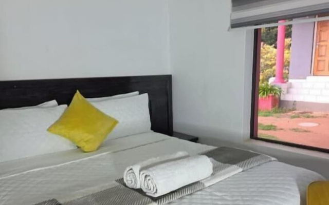 DreamWest Living Guesthouse