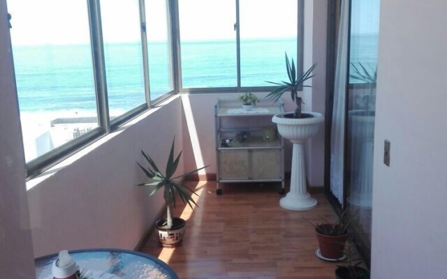 Depto Frente a Playa Iquique 1198