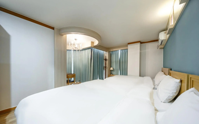 Jeonju Tourist Hotel