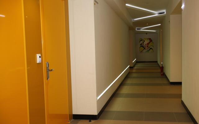 Reve Hotel Suwon