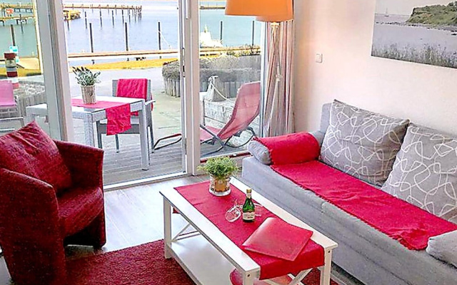Coastal Apartment With Balcony