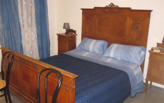 Ampio Appartamento In Via Etnea