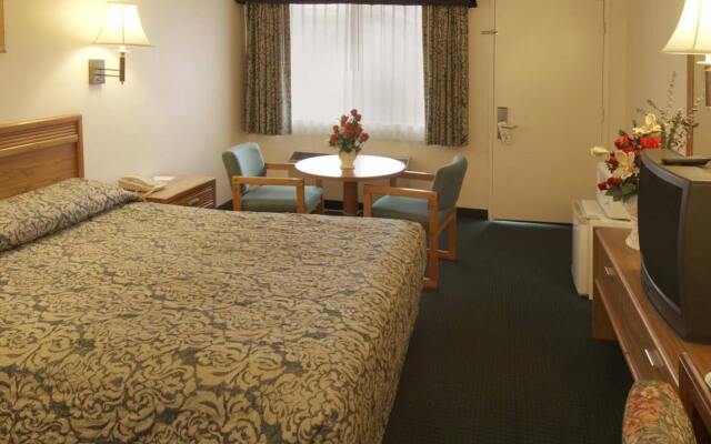 Americas Best Value Inn Niantic