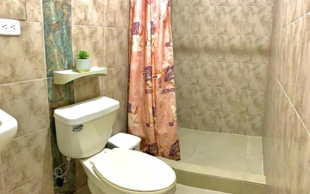 Hostal Casa Latina
