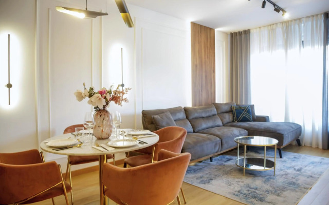 Supernova Royal Residence