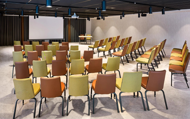 Park Inn by Radisson Brussels Airport