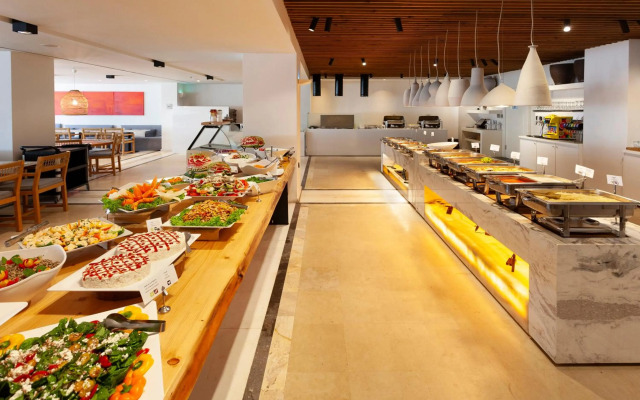 Amaronda Resort & Spa