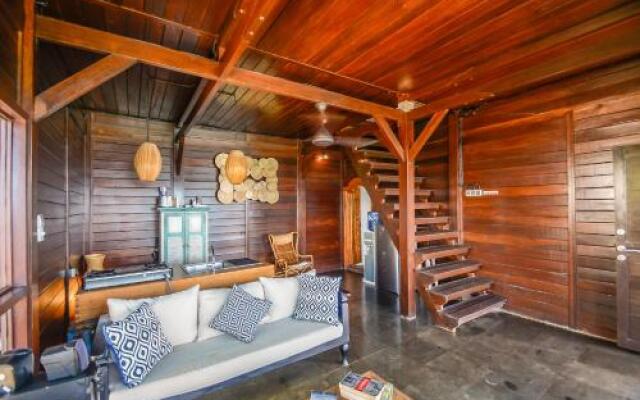 Rumah Elizabeth & Rumah Janneke