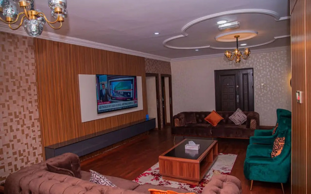 Mahogany Hotel and Suites