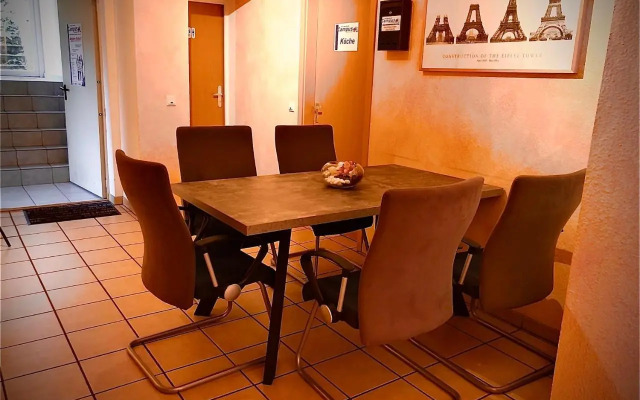 Apartments Rhona I und II Neunkirchen City