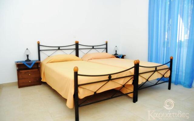 Karyatides Apartments