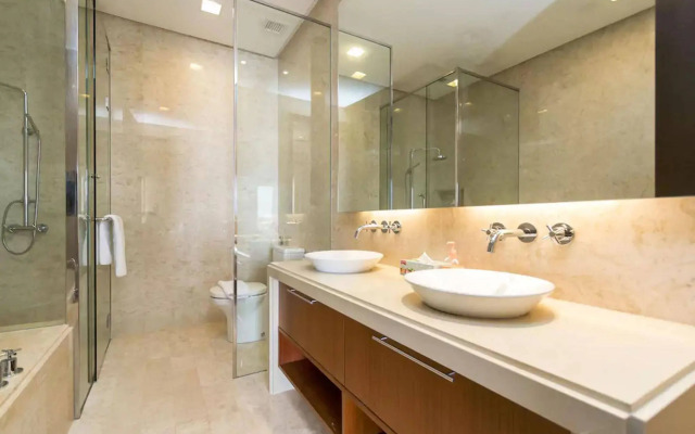 Straits Quay Marina Suites