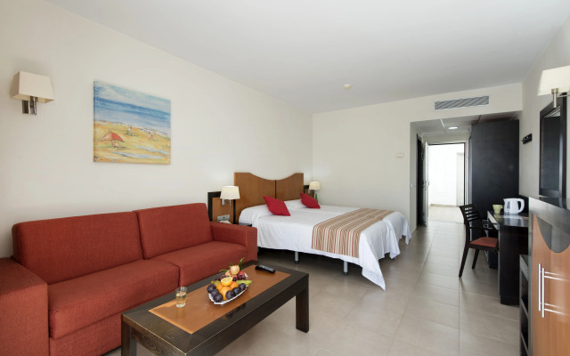 Hotel Lanzarote Village