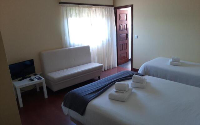 Metro Vilar Suites & Villas