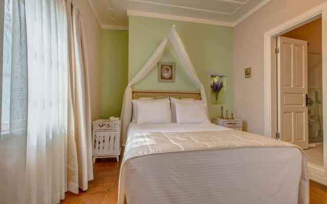 Erendira Hotel - Special Class
