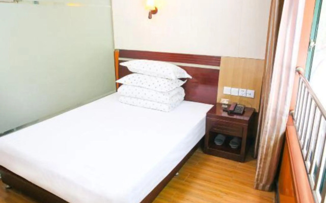 Jinghe Hostel