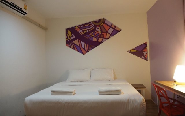 63 Bangkok Boutique Bed & Breakfast