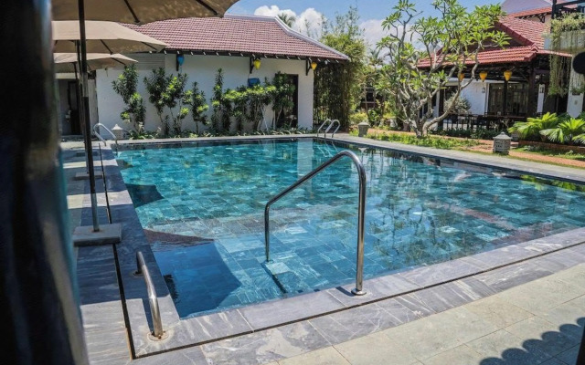 Riverside Bamboo Resort - Hoi An