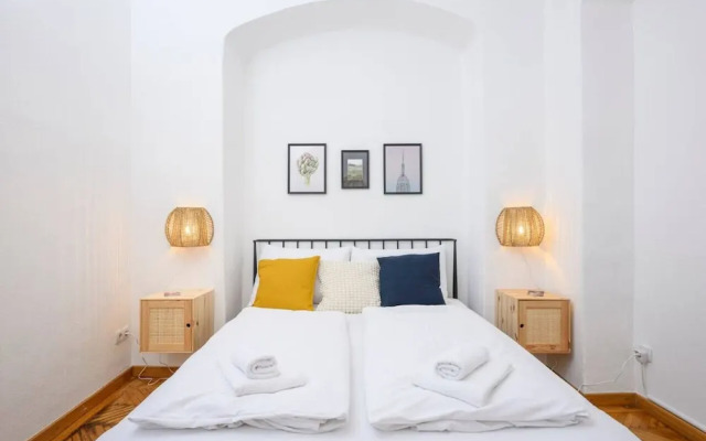Spacious 2BR Stay for 6 Heart of Mödling