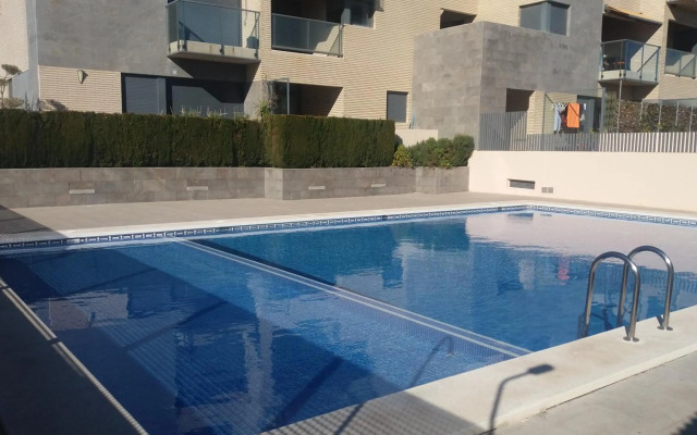 Apartamento Amplio. Vistas A La Playa