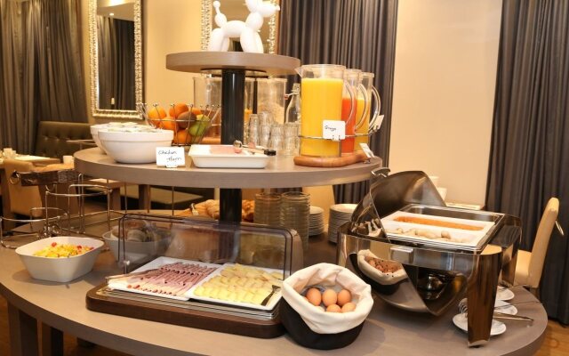 Hotel Excelsior