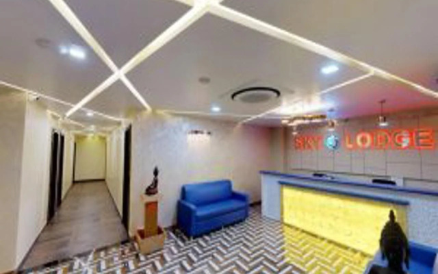 Sky Lodge