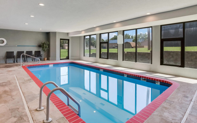 Quality Inn Lees Summit - Kansas City