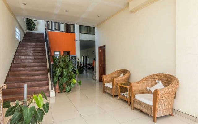 ZenRooms Denpasar ByPass Suwung