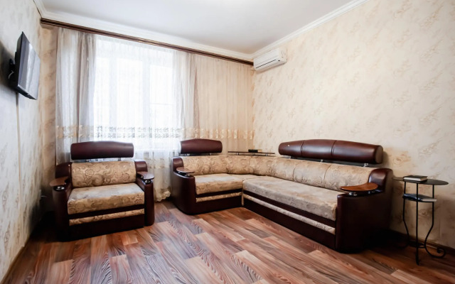 Apartments on Krasnoarmeyskaya street 27