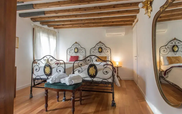 Venezia - Calle Furlani 3277