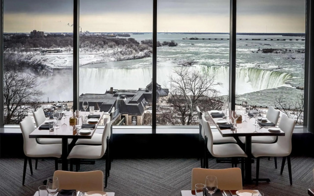 Embassy Suites by Hilton Niagara Falls Fallsview