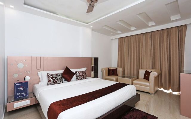 OYO 10076 Hotel Skylark