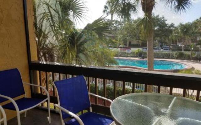 2BR/1BA Vacation Rental - Sienna Park